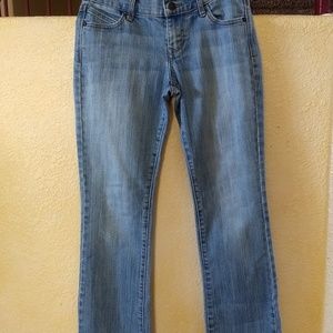 Women's jeans